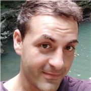 Ho vissuto 10 anni ad Oxford dove ho lavorato e studiato in college privati e mi piacerebbe molto insegnare